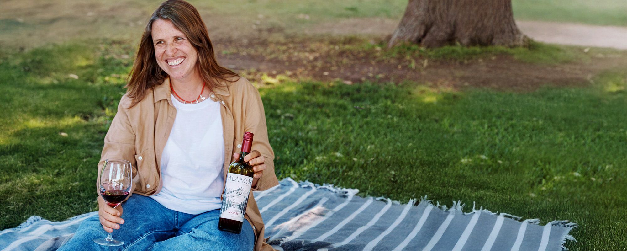 Winemaker Luc&iacute;a Vaieretti